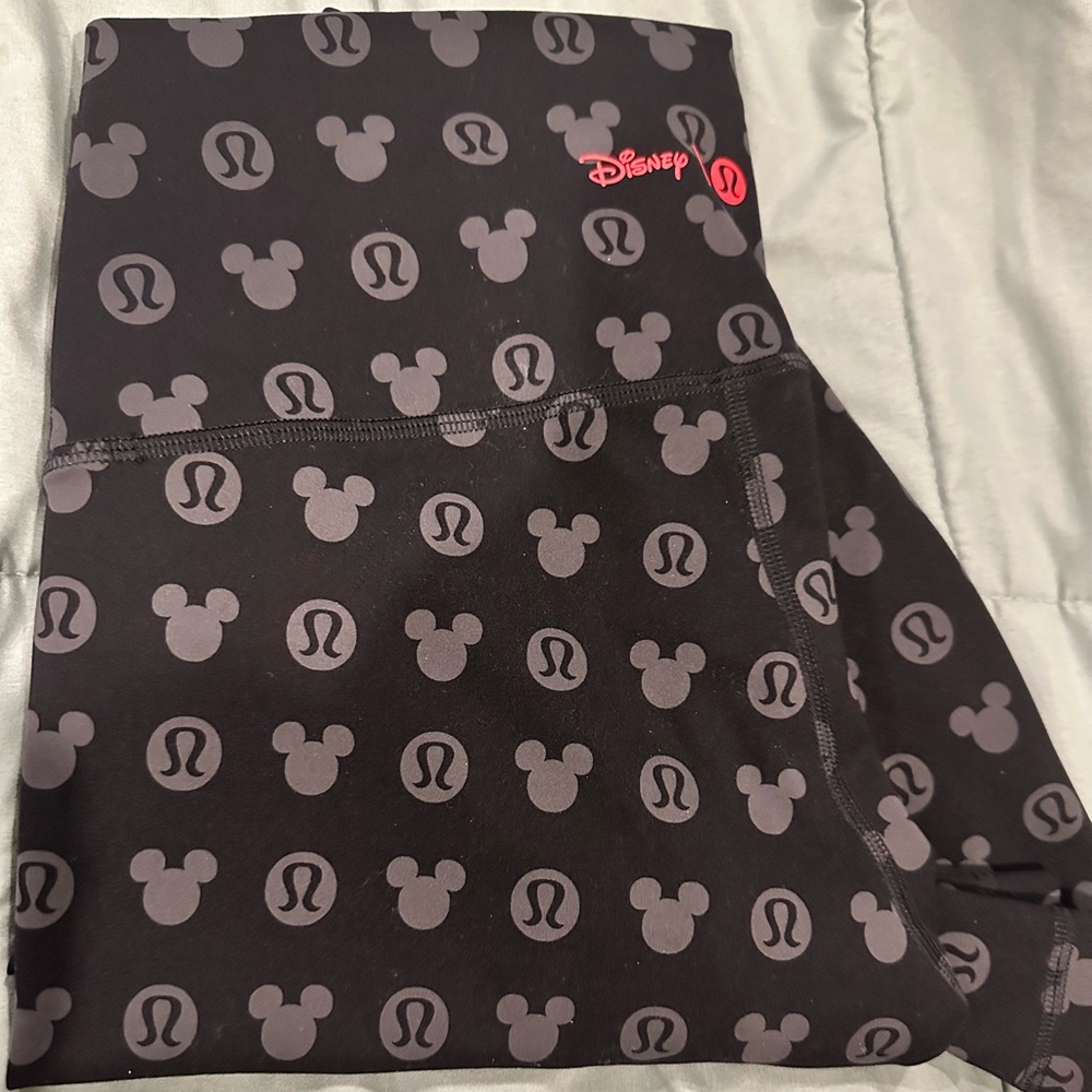 Lululemon x Disney Black and Gray Mickey Align Leggings